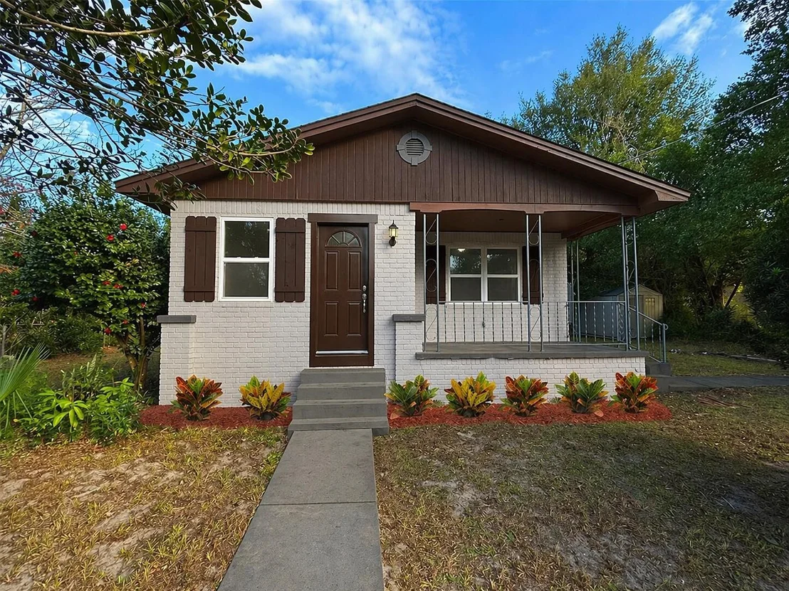 Photo of 2325 Westover Drive