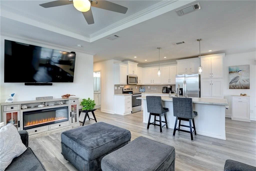 Photo of 322 Macadamia Drive