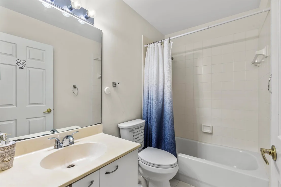 Photo of 5328 Brookview Drive