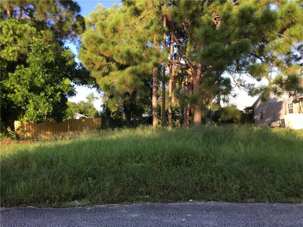 Photo of 5771 SE Mitzi Lane