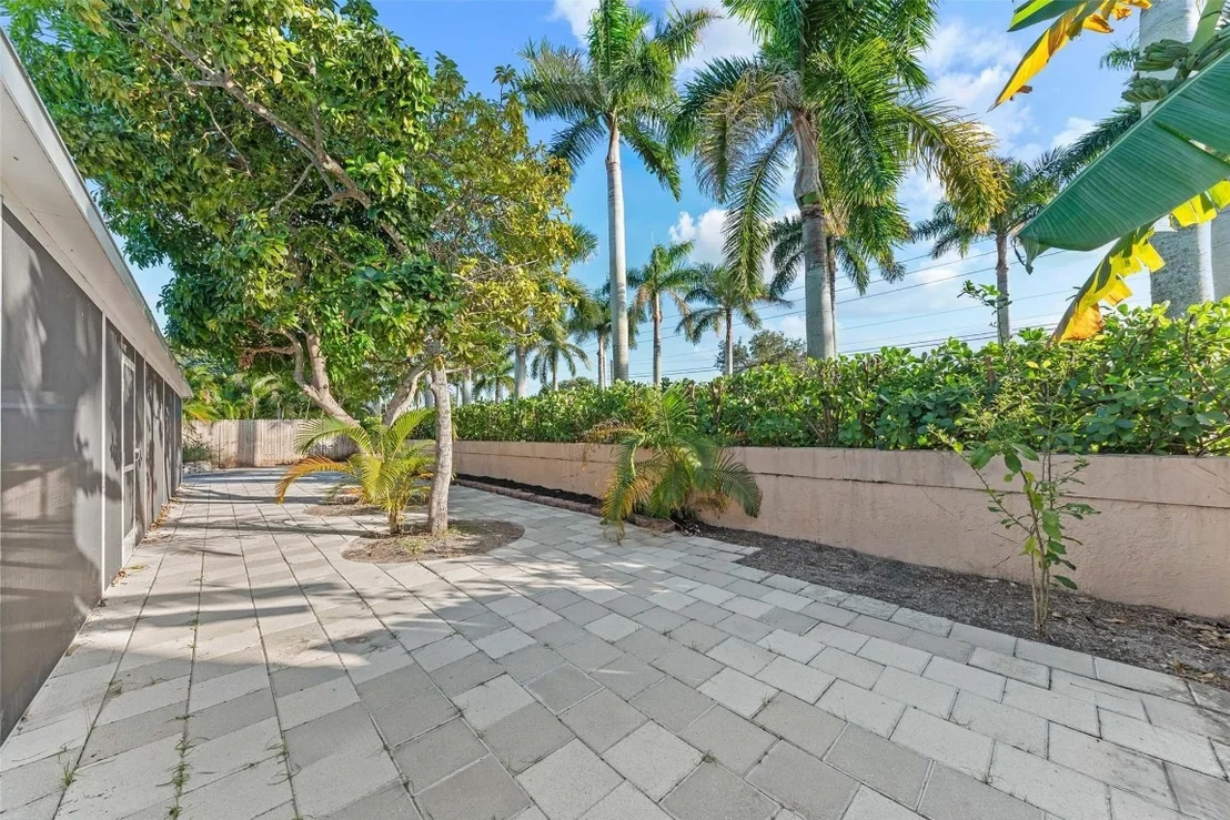 Photo of 9918 Moss Pond Drive