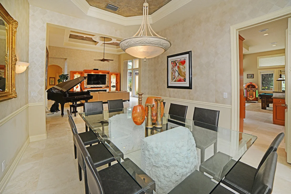 Photo of 7003 Mandarin Drive
