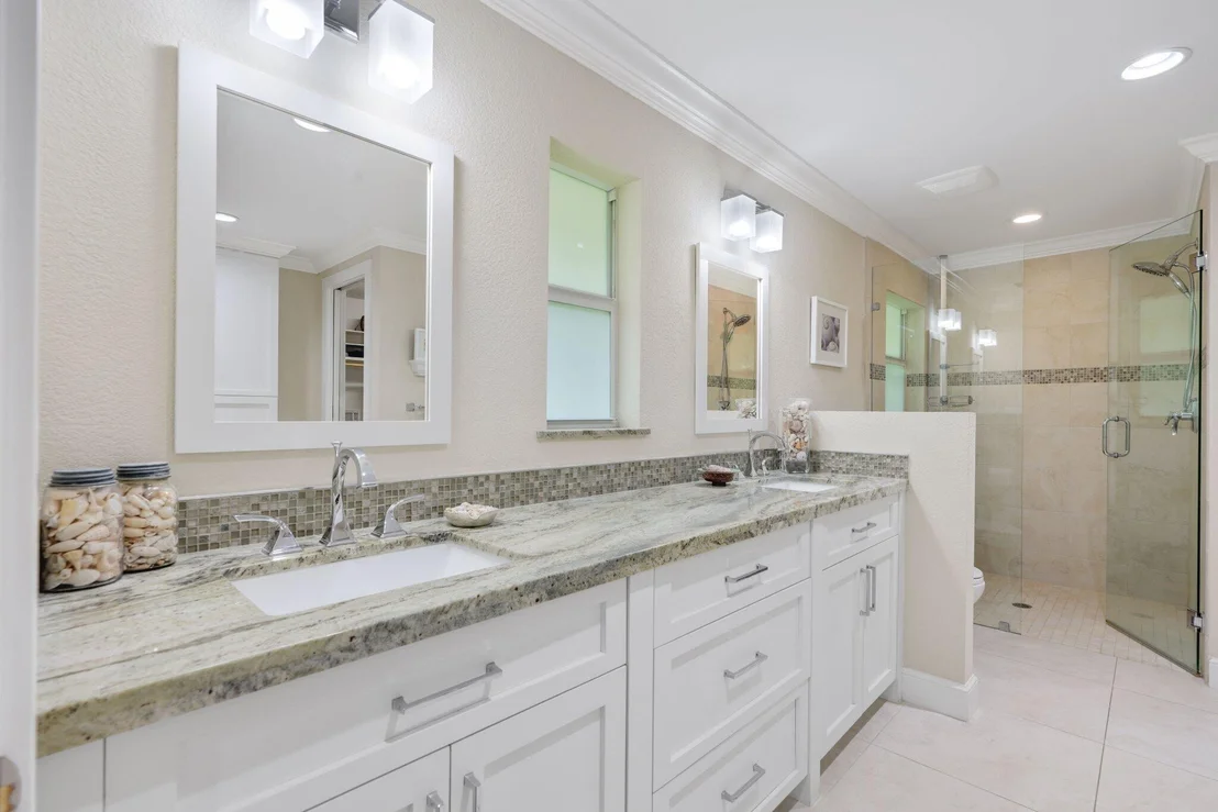 Photo of 4535 Oak Tree Court