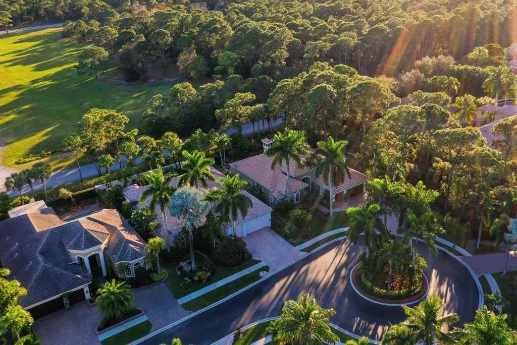 Photo of 6711 Royal Orchid Circle