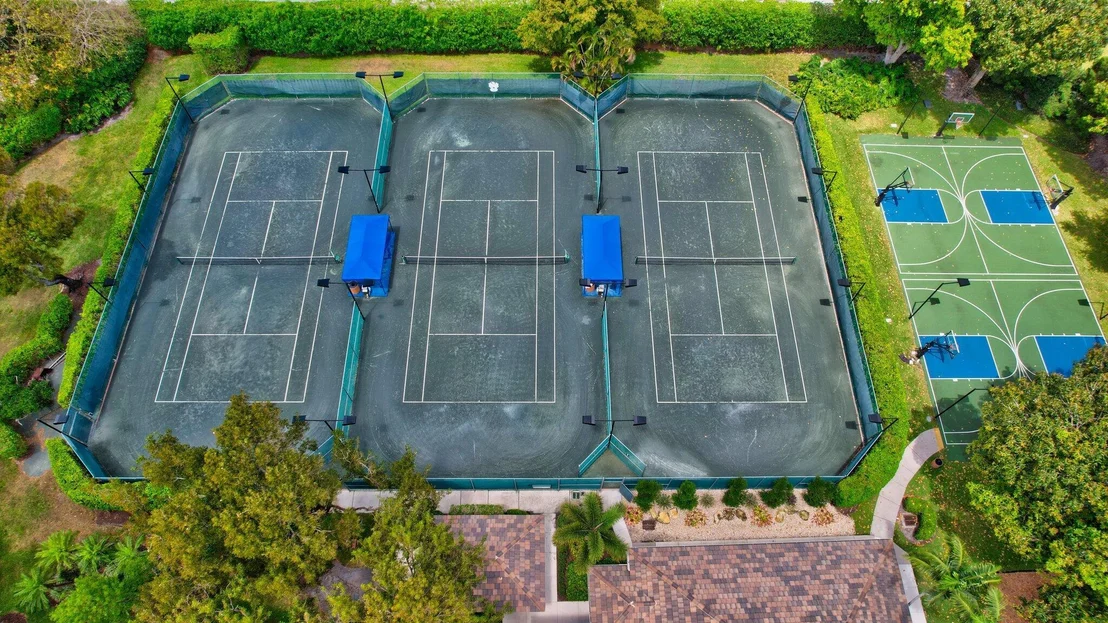 Photo of 3170 Equestrian Drive