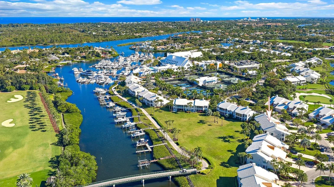 Photo of 1602 Captains Way