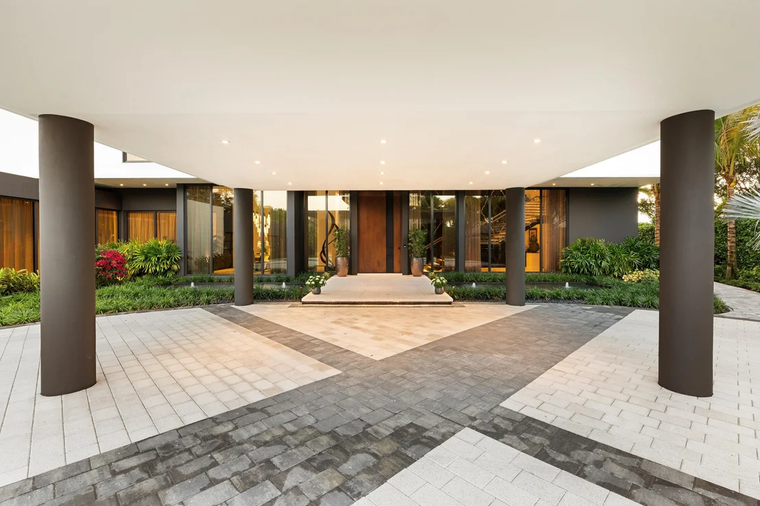 Photo of 5211 Pennock Point Road
