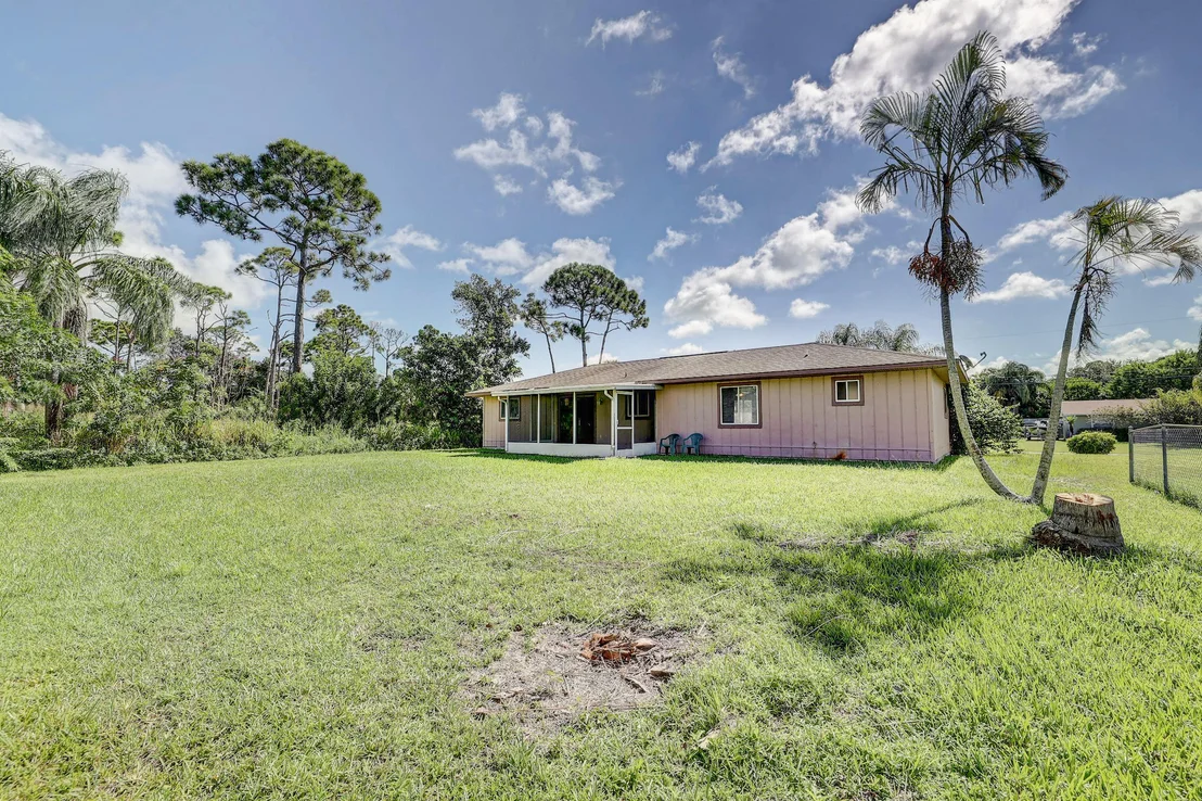 Photo of 6015 Spruce Drive