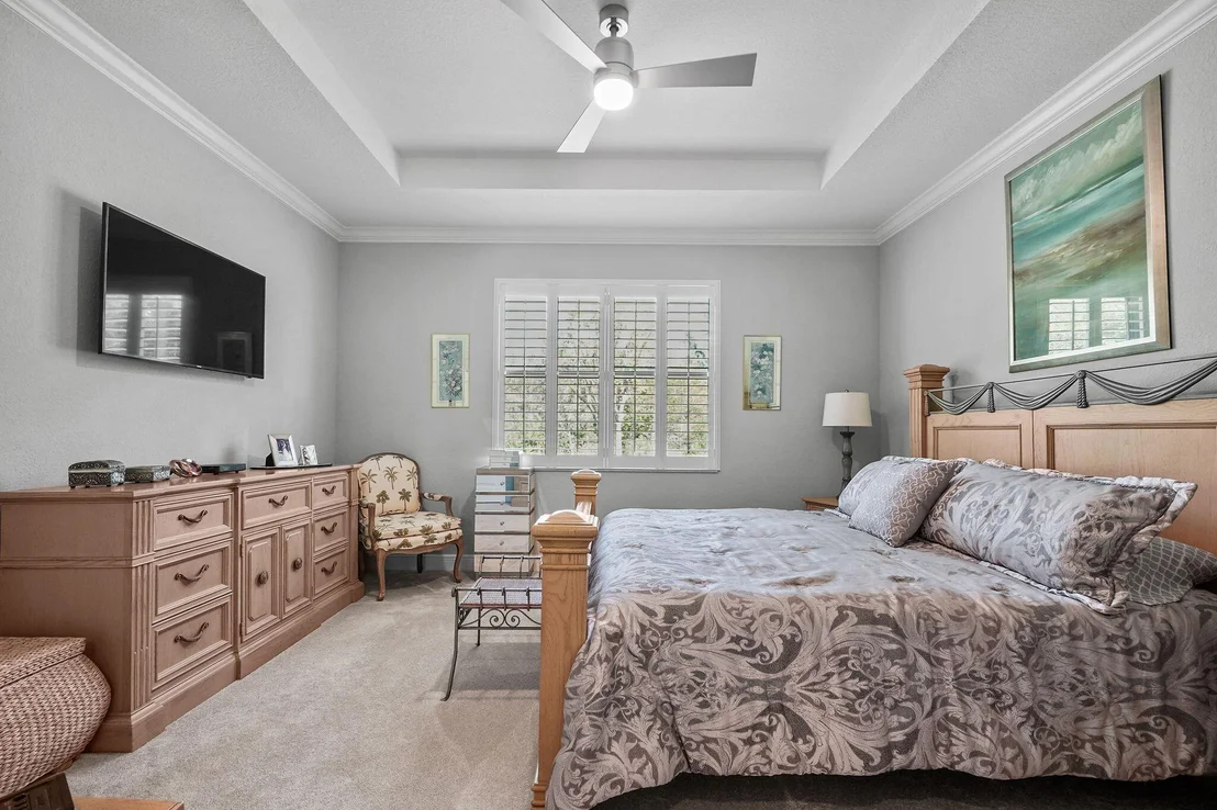 Photo of 5879 SE Entry Court
