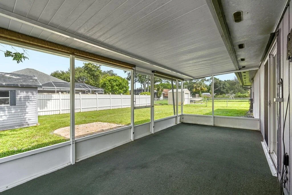 Photo of 5501 Palm Drive