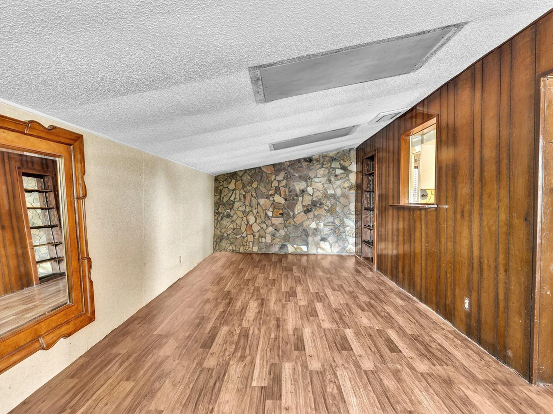 Photo of 301 5TH Street
