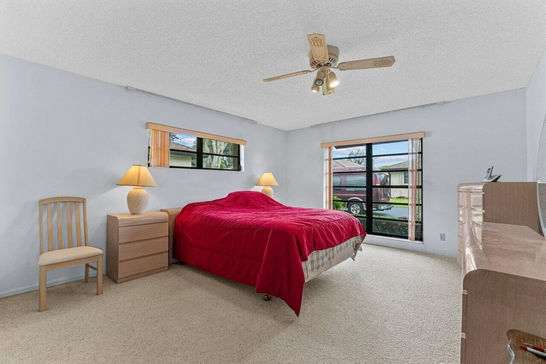 Photo of Unit B at 4820 Equestrian Circle