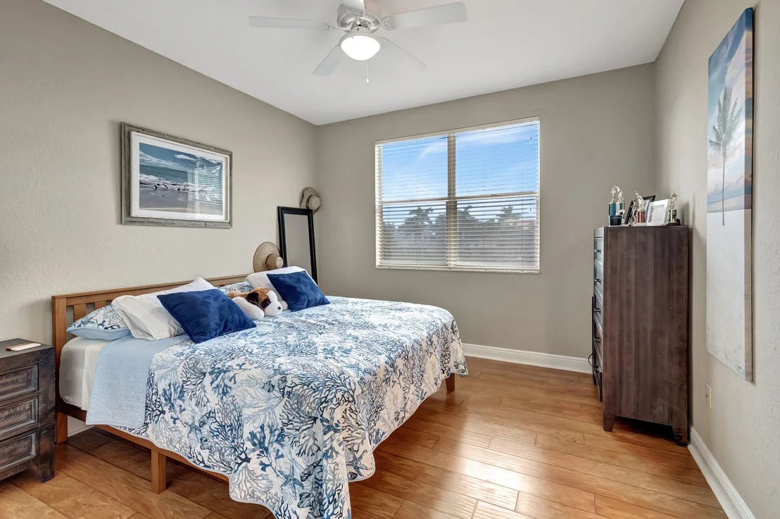 Photo of 10796 Castle Oak Drive