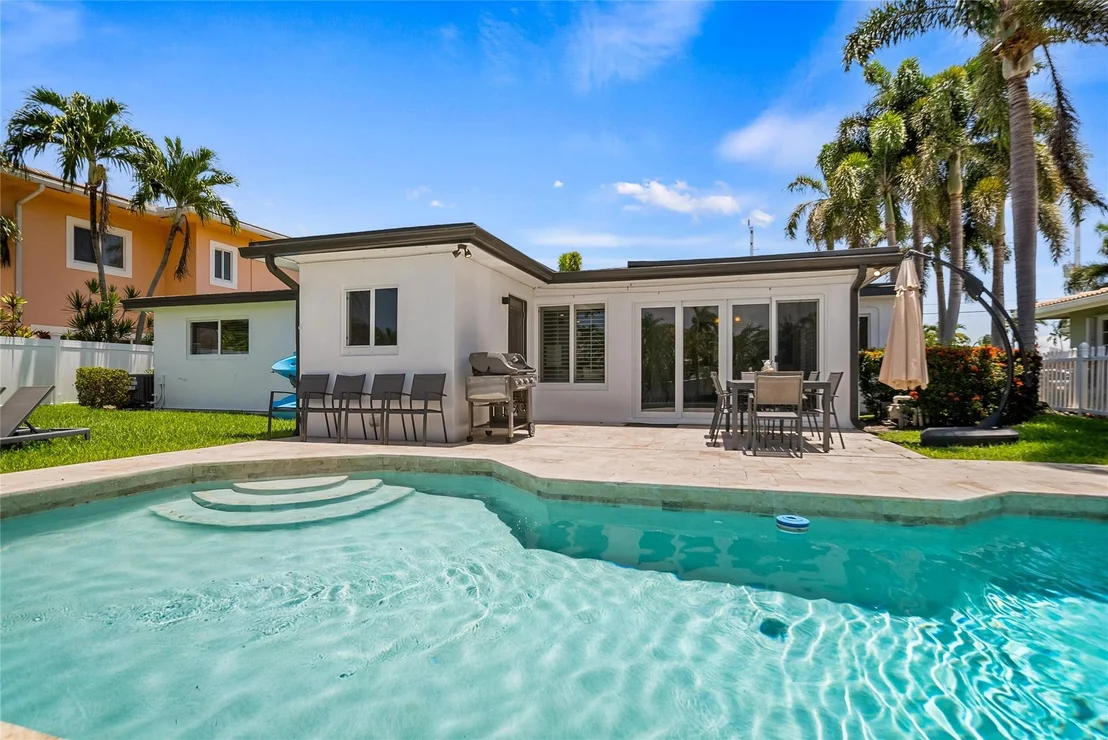 Photo of 331 SE 12th Street