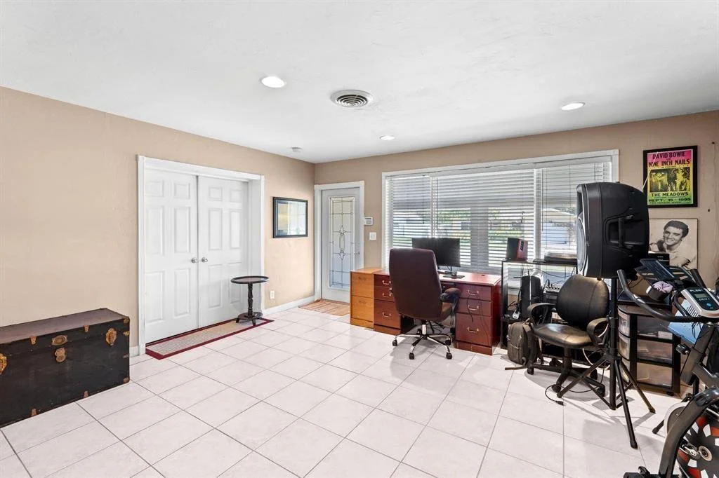 Photo of 271 SE 8th Avenue