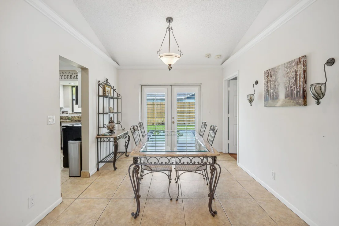 Photo of 3962 Winfield Road