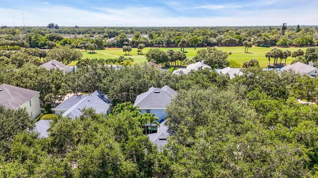 Photo of 211 Barbados Drive