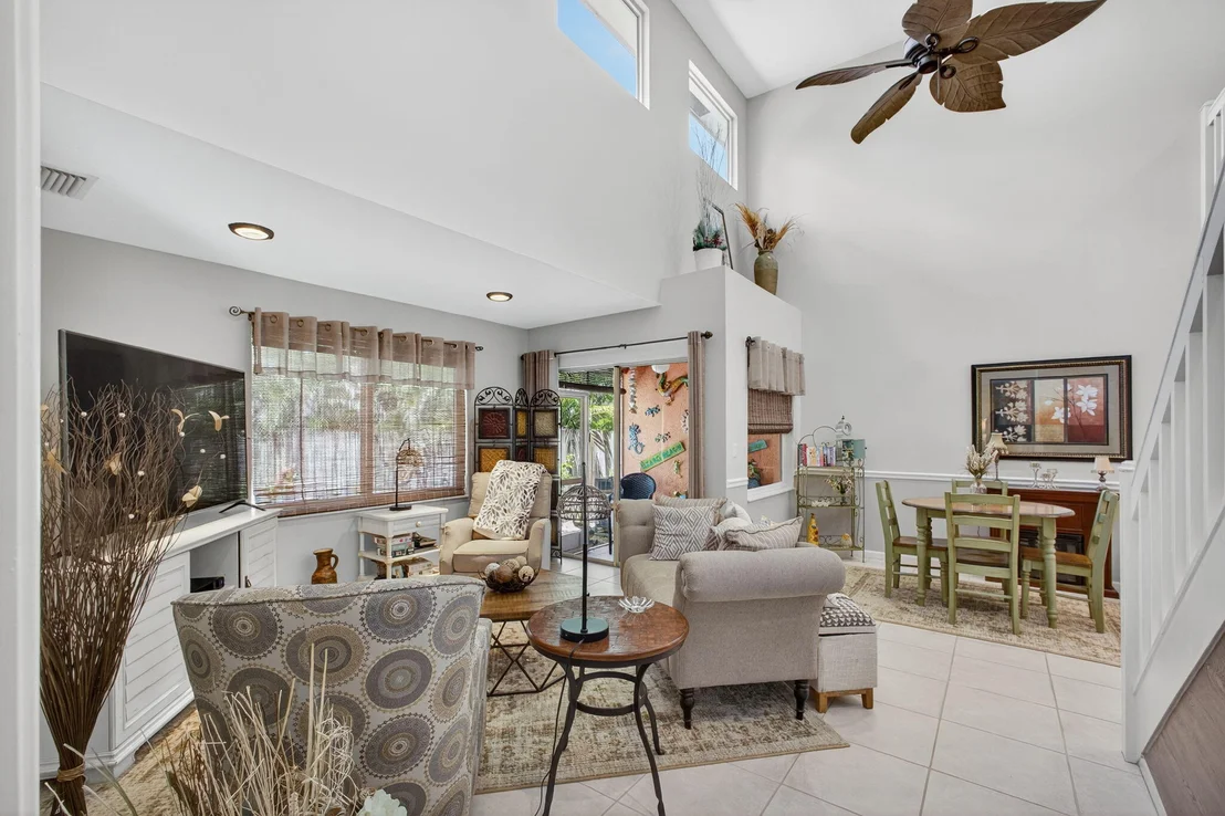 Photo of Unit 7 at 479 Tequesta Drive
