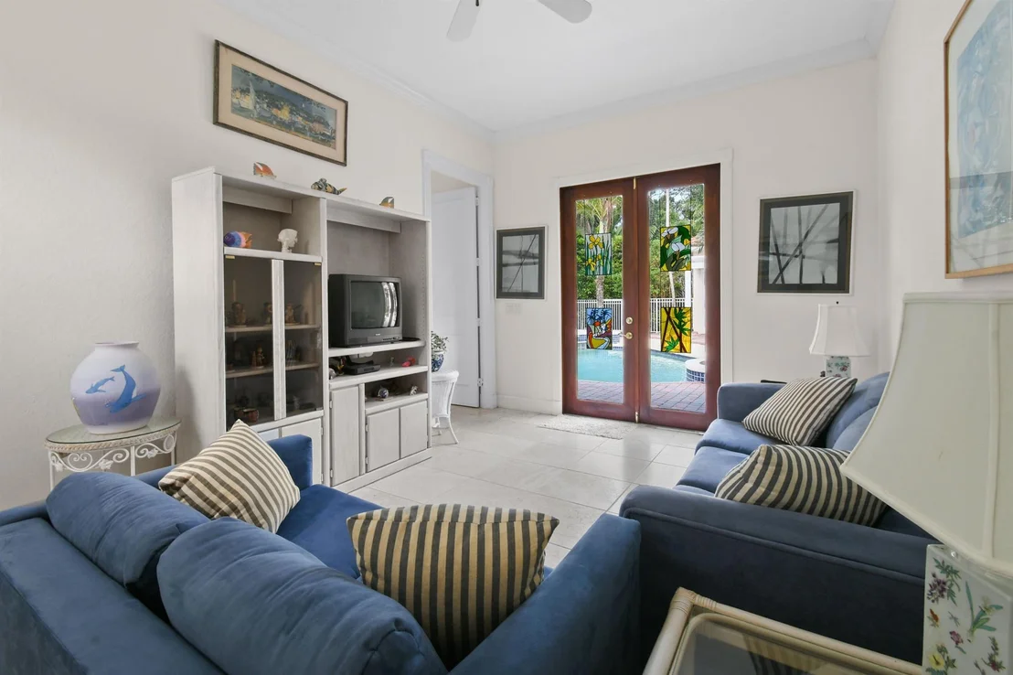 Photo of 4034 SE Hammock Place