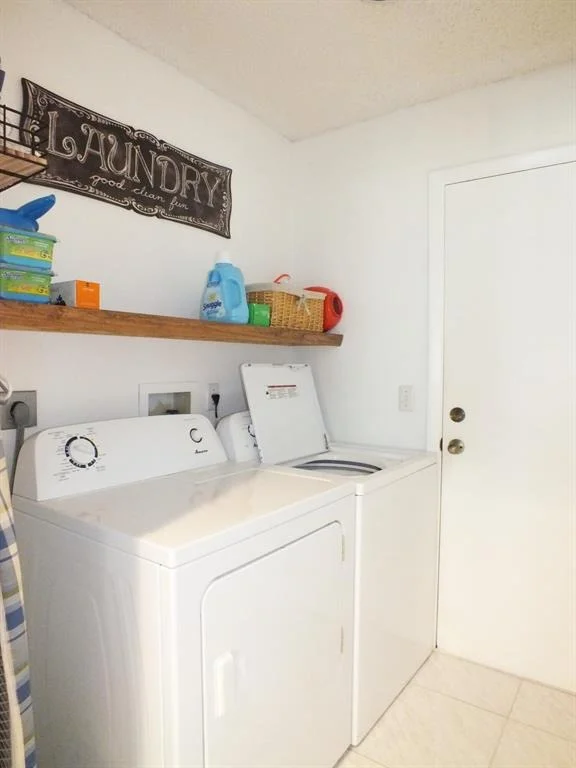 Photo of 115 Laurel Way