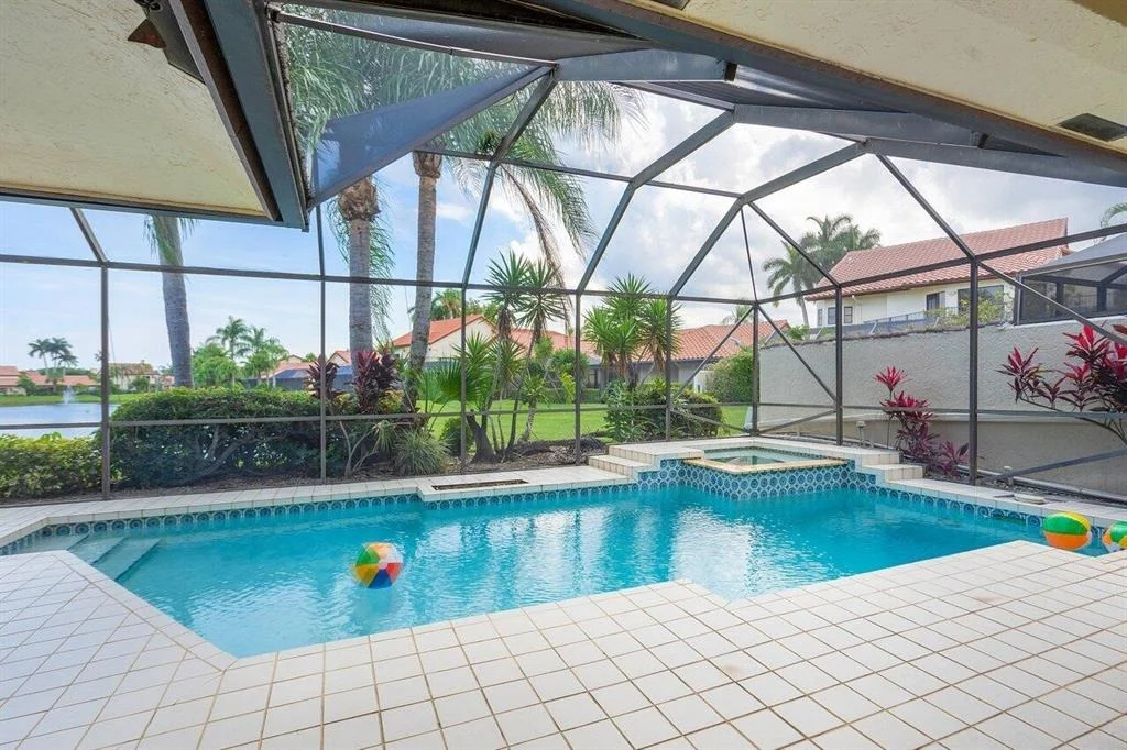 Photo of 22651 Esplanada Circle W