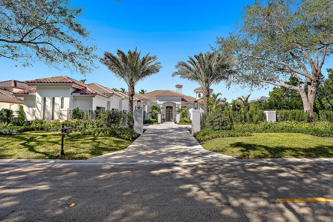 Photo of 466 Mariner Drive
