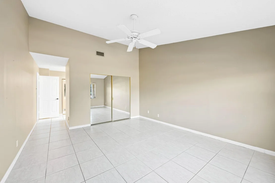 Photo of 6053 Petaluma Drive