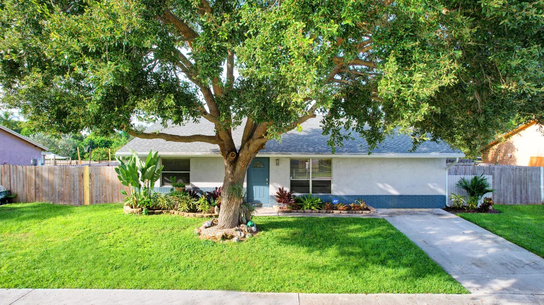 Photo of 4872 Poseidon Place