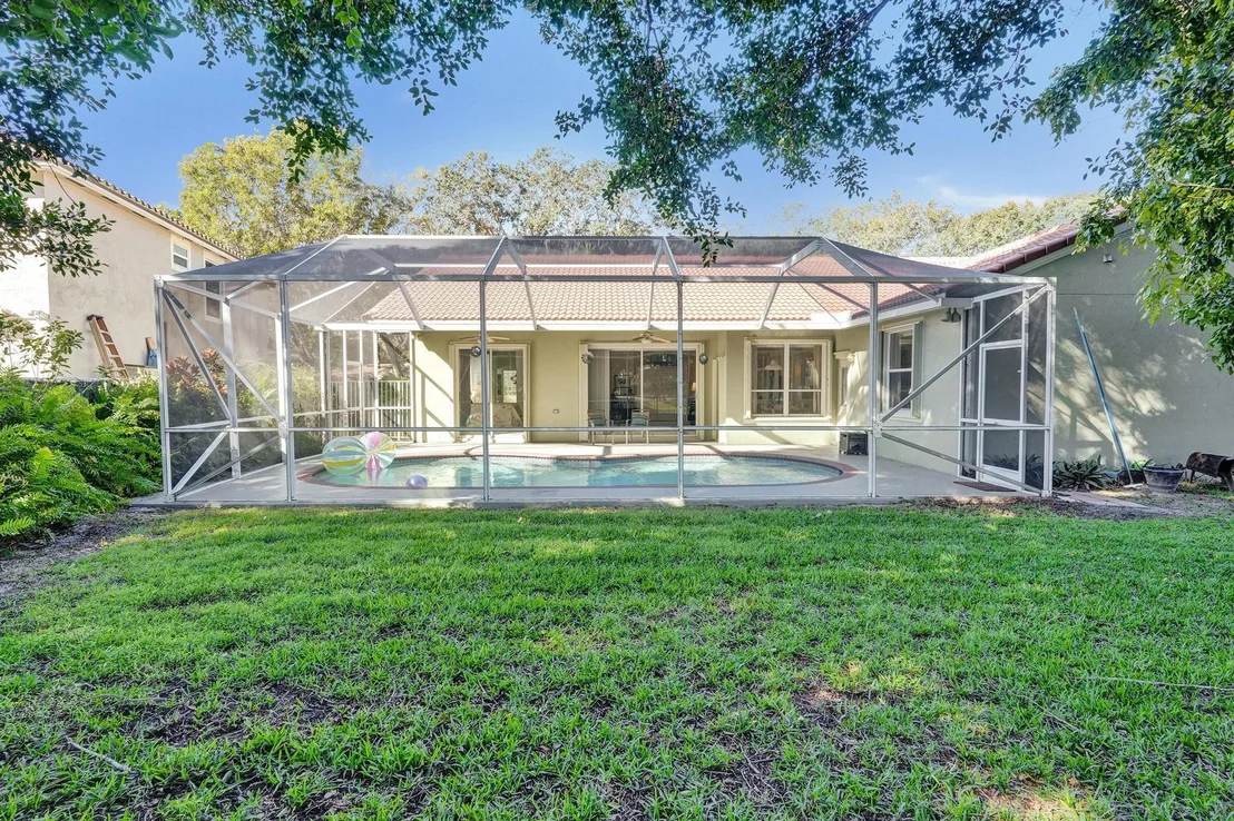 Photo of 4095 Augusta Avenue