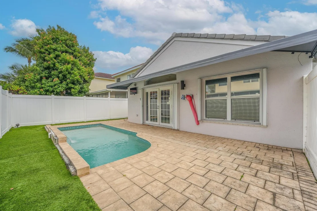 Photo of 6913 Turtle Bay Terrace