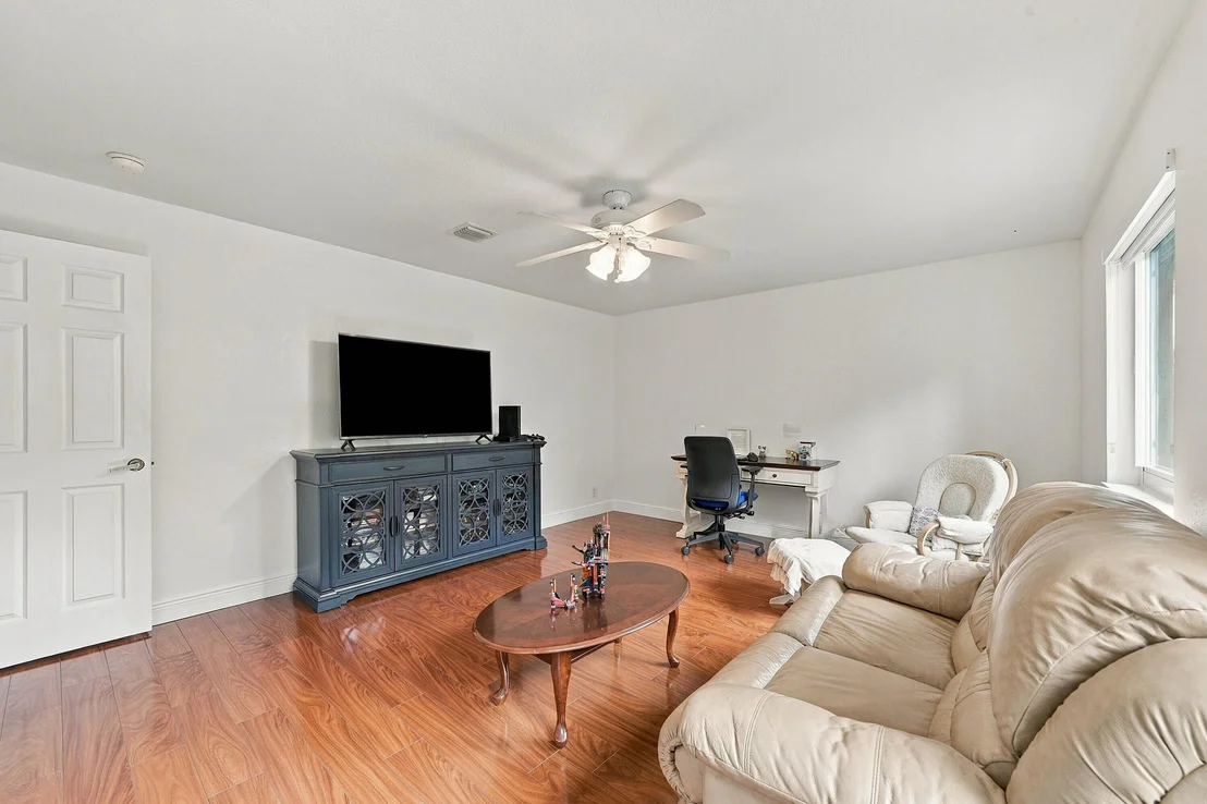 Photo of 1020 Lavender Circle