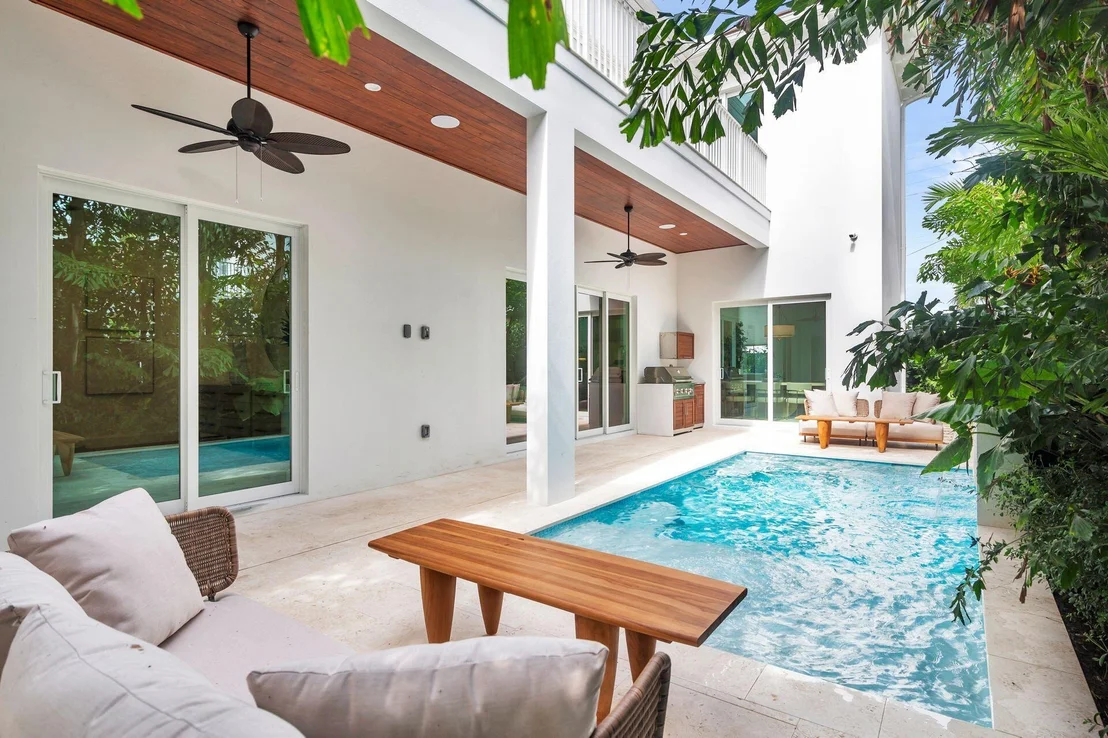 Photo of 369 Avila Road