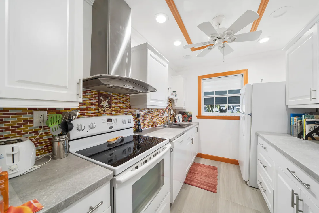 Photo of Unit C at 560 High Point Drive