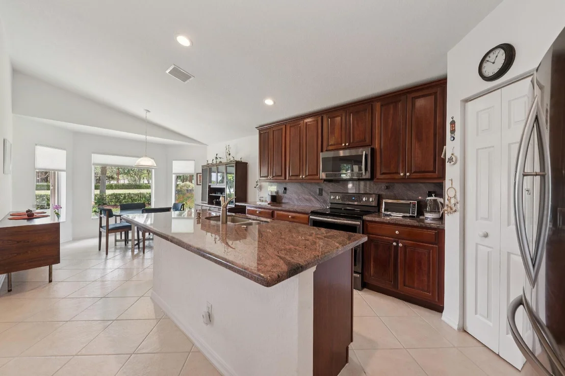 Photo of 12155 Roma Road