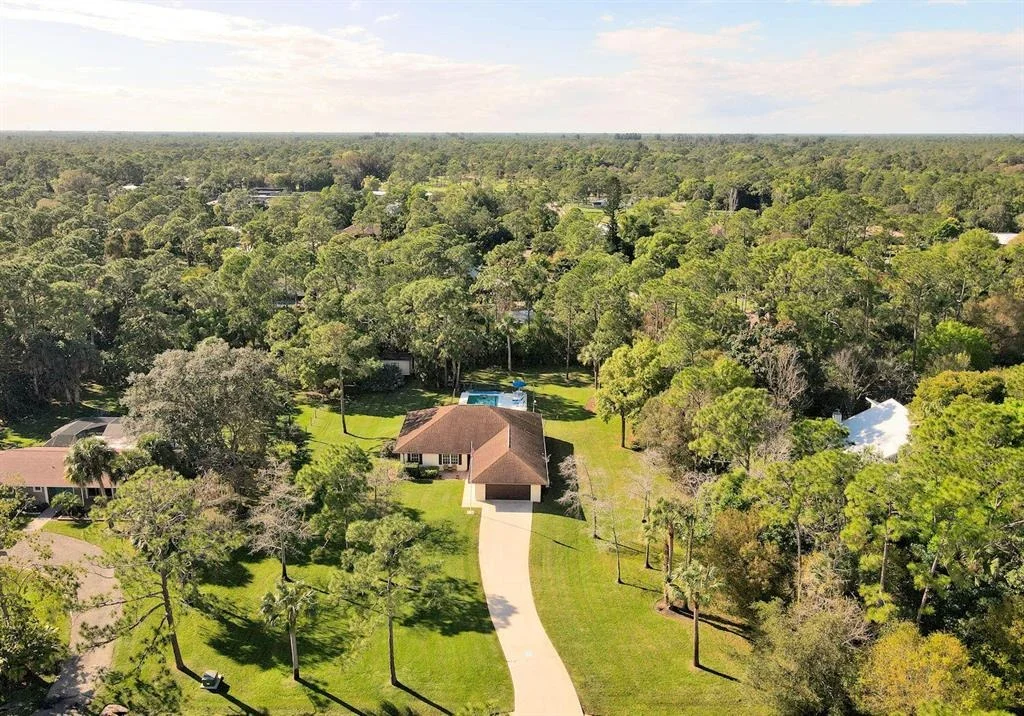 Photo of 17671 Bridle Lane