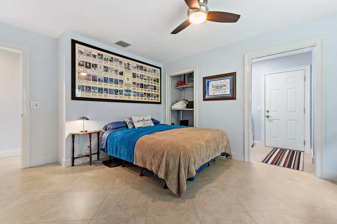 Photo of 348 River Drive