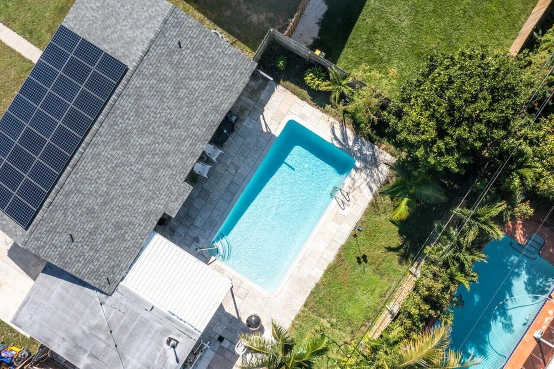 Photo of 1413 Crest Drive