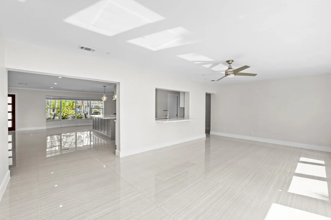 Photo of 4240 NE 22nd Terrace