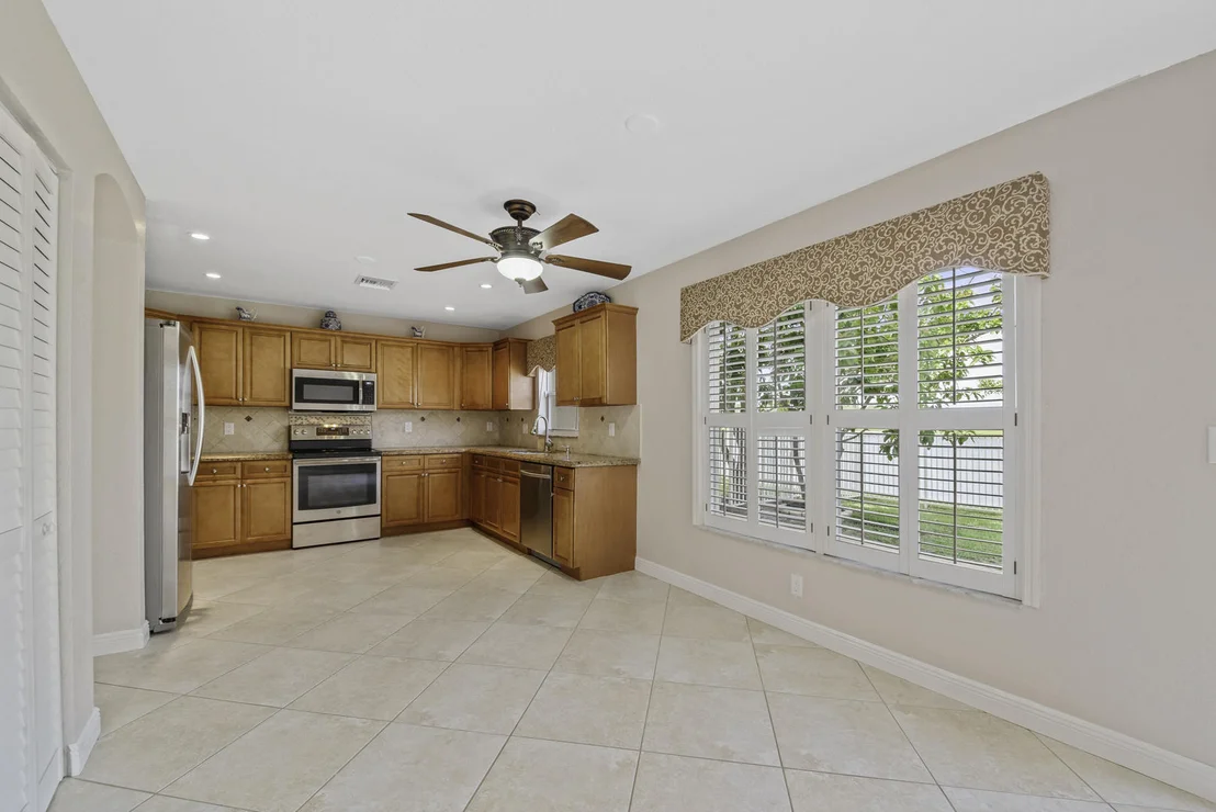 Photo of 6237 Adriatic Way