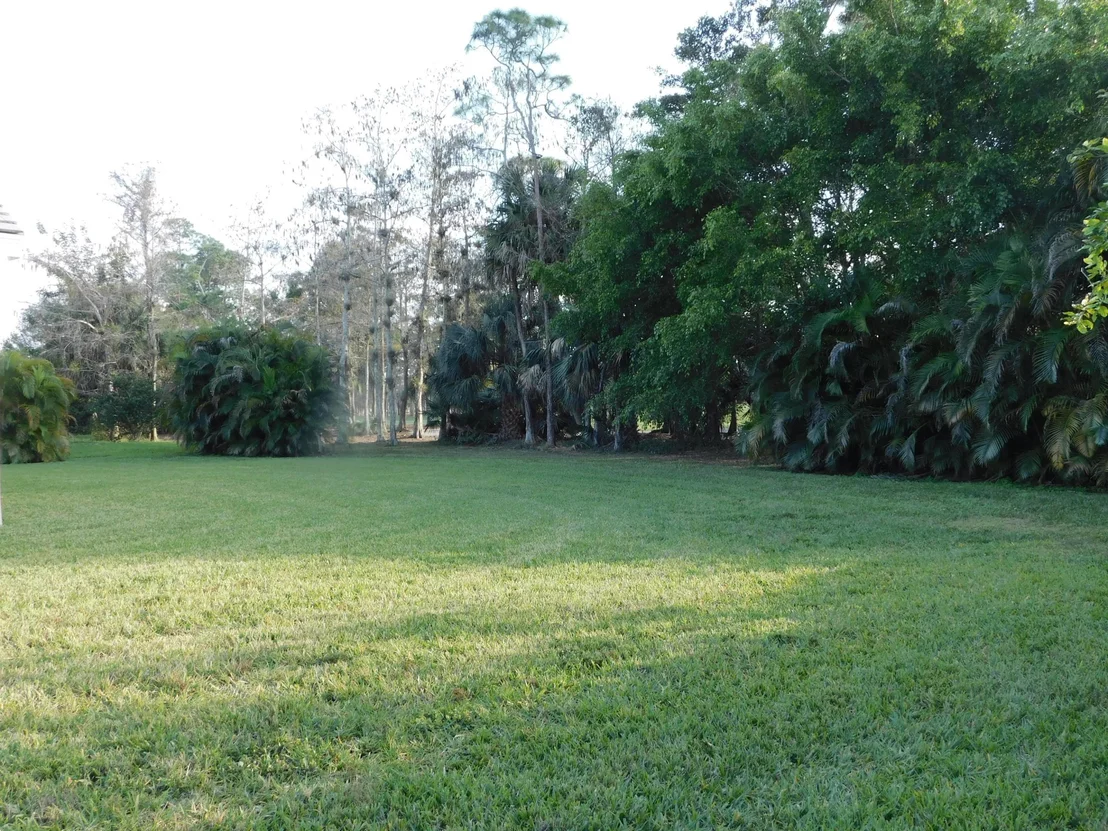 Photo of 809 Forest Glen Lane