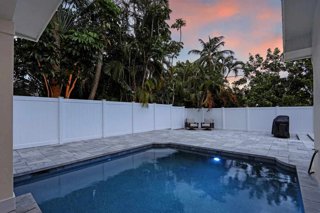 Photo of 5114 Laird Lane