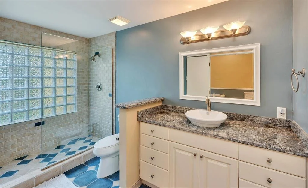 Photo of 21145 Ormond Court