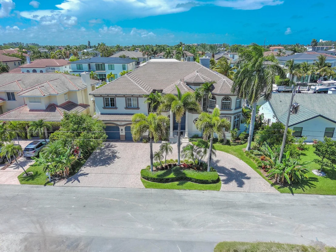 Photo of 945 Cypress Drive