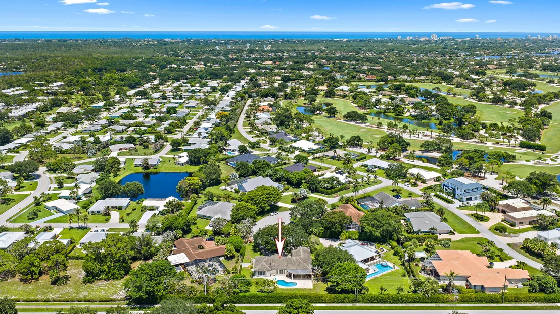 Photo of 3 SE Loggerhead Lane