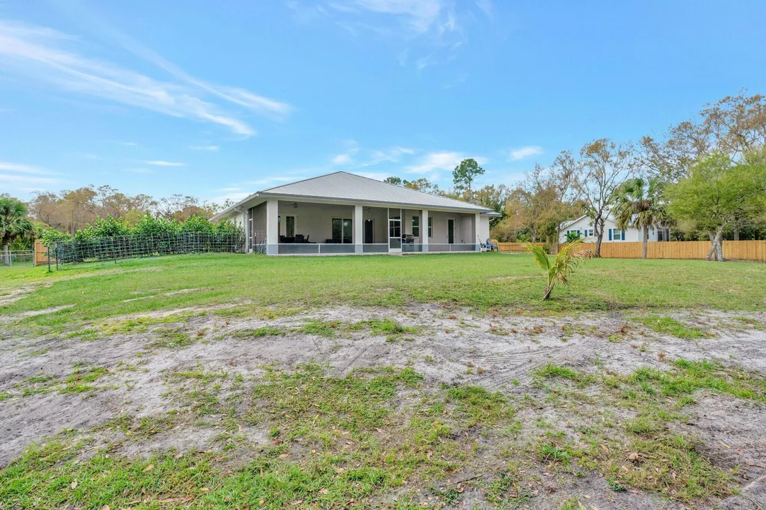 Photo of 10231 176th Lane N