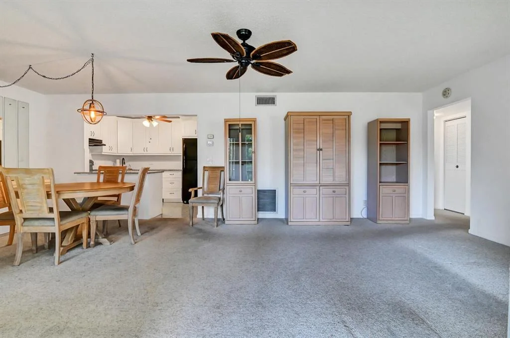 Photo of Unit B2 at 301 Knotty Pine Circle