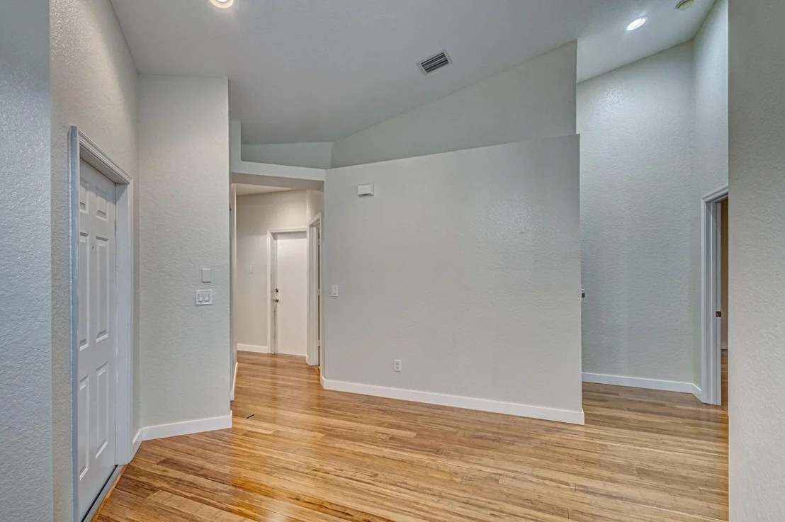 Photo of 386 Coral Trace Lane