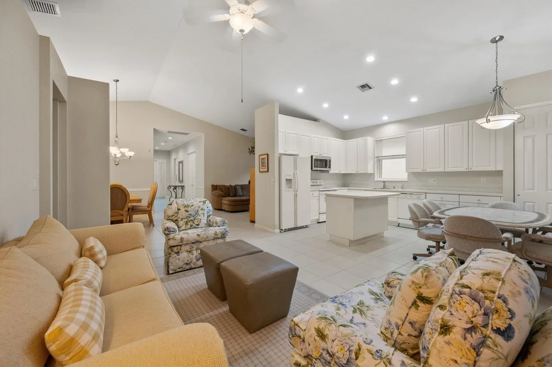 Photo of 2604 Clipper Circle