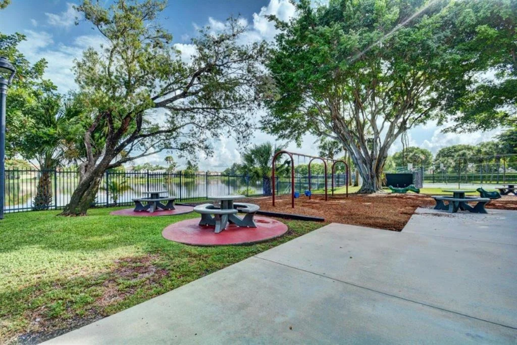 Photo of 10344 Islander Drive