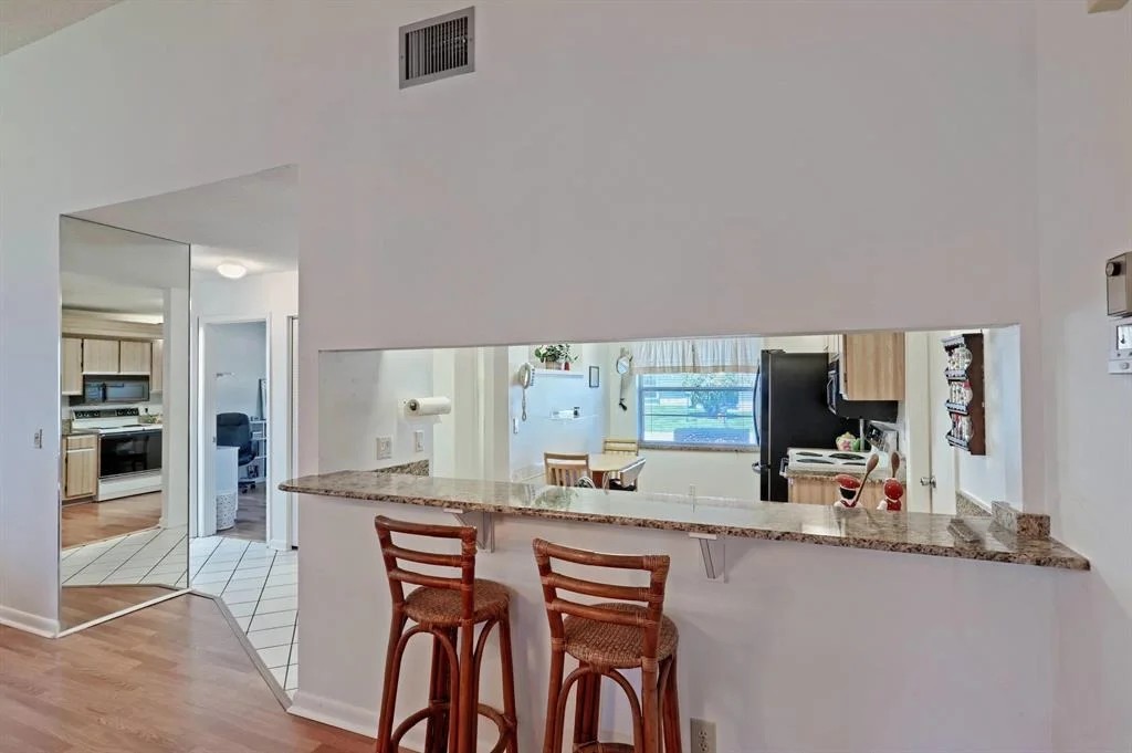 Photo of 6531 Overland Drive